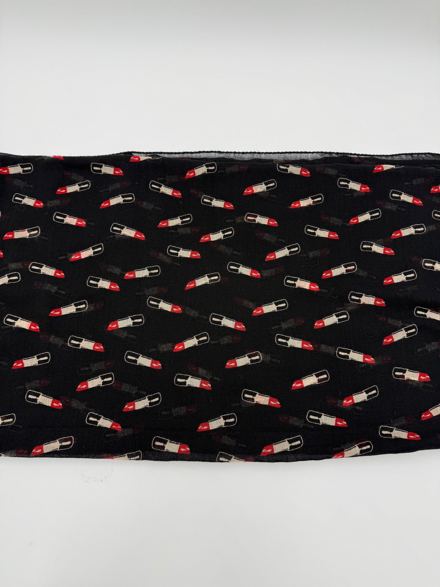 Saint Laurent Stola in Lana con Stampa Rossetti Nero - Pally Vintage Closet