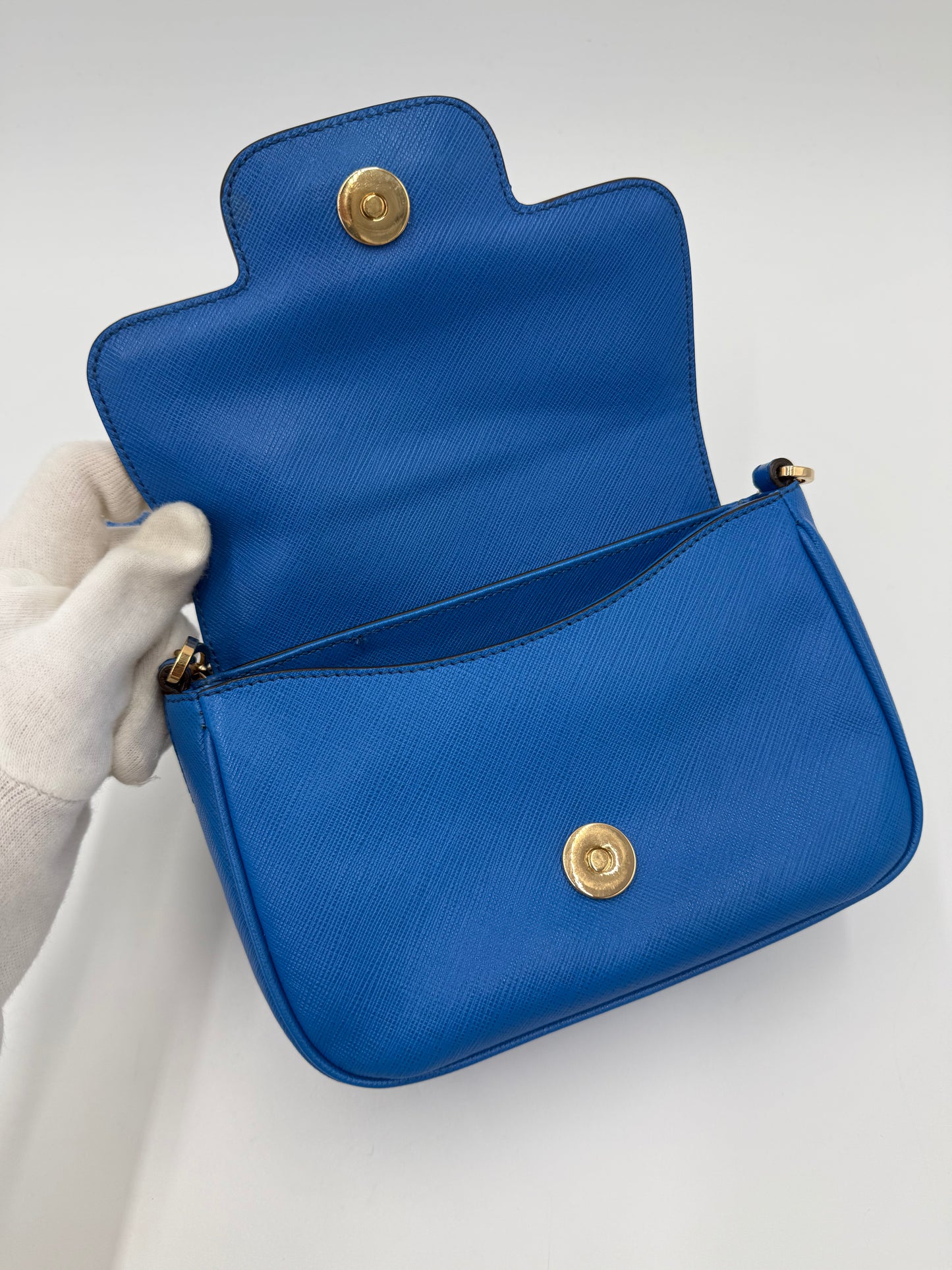 Salvatore Ferragamo Borsa a Tracolla Gancini in Pelle Blu Elettrico - Pally Vintage Closet