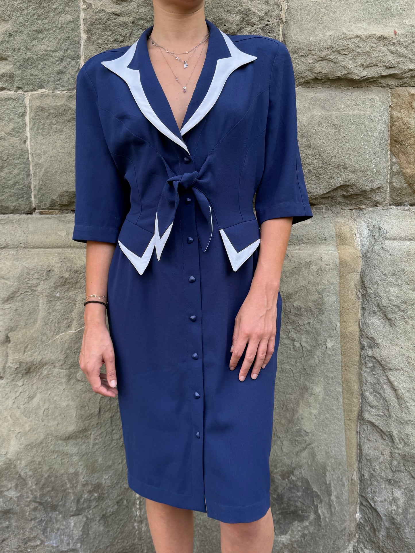 Thierry Mugler Abito Vintage Architectural Power Dressing Blu e Bianco - Pally Vintage Closet