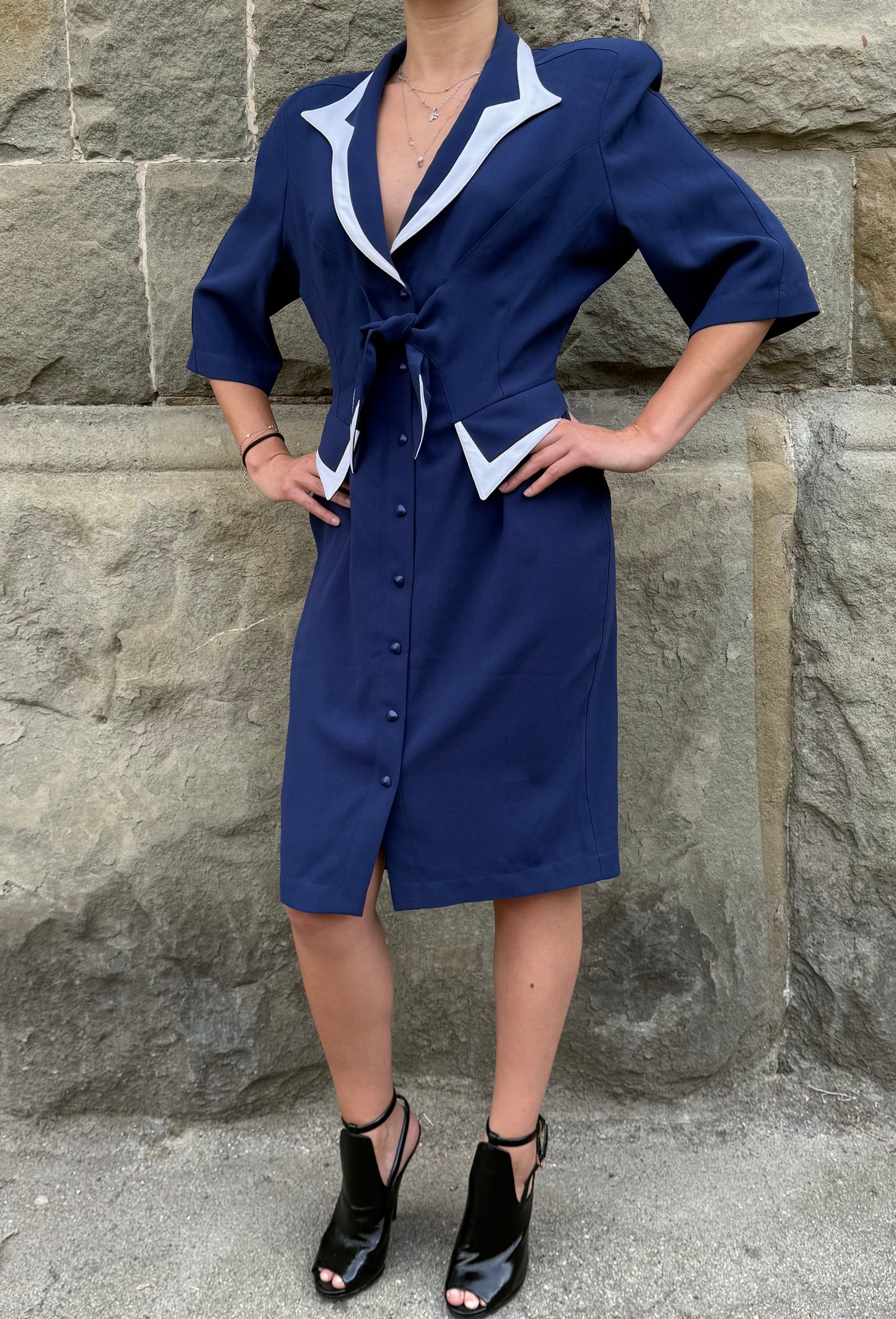 Thierry Mugler Abito Vintage Architectural Power Dressing Blu e Bianco - Pally Vintage Closet