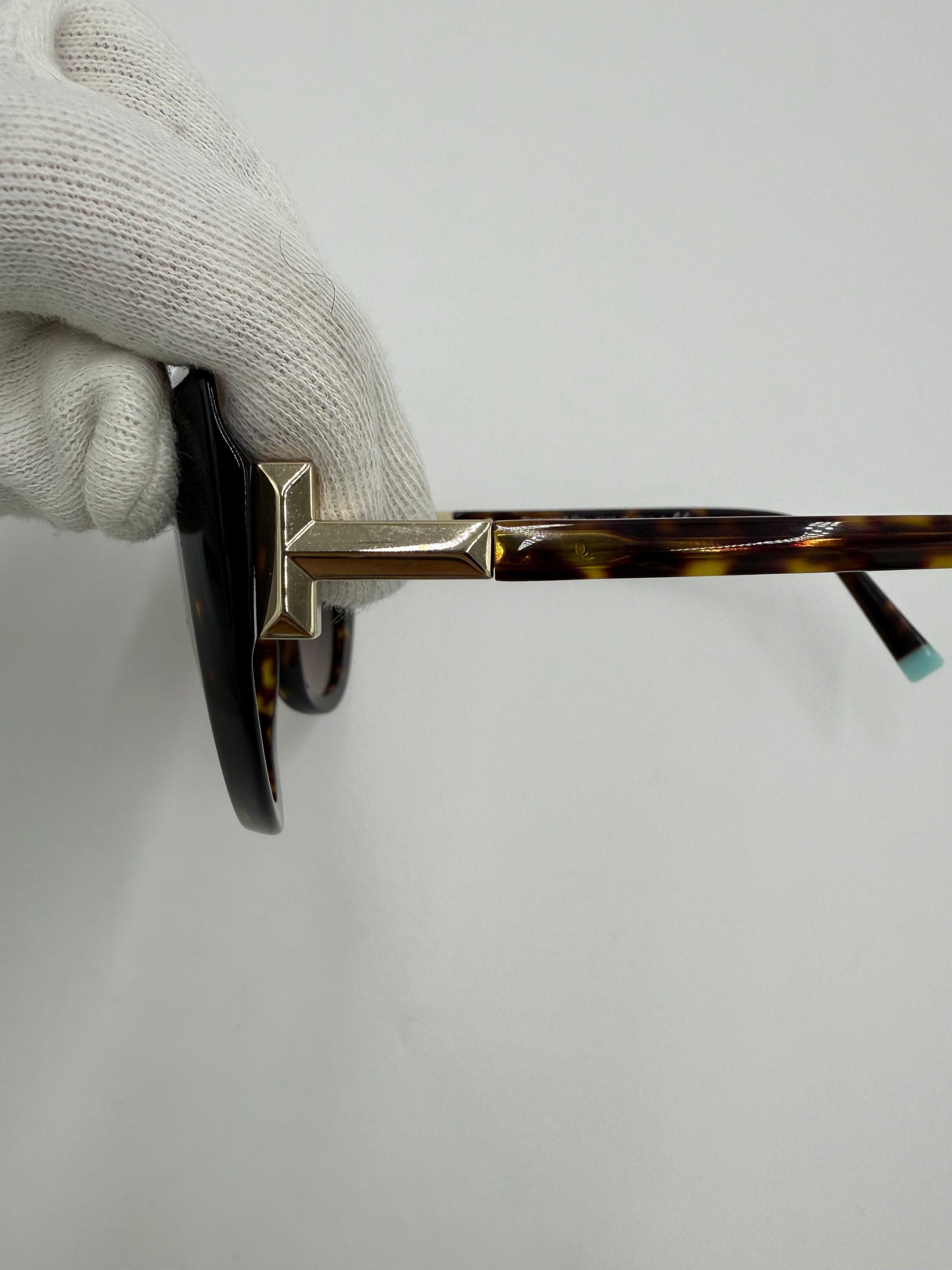Tiffany & Co. Occhiali da Sole TF 4170 Cat-Eye Tartarugati - Pally Vintage Closet