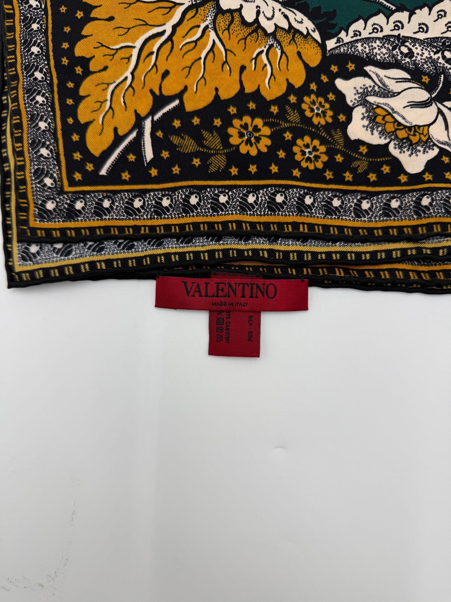 Valentino Foulard in Seta Vintage Stampa Floreale Verde - Pally Vintage Closet