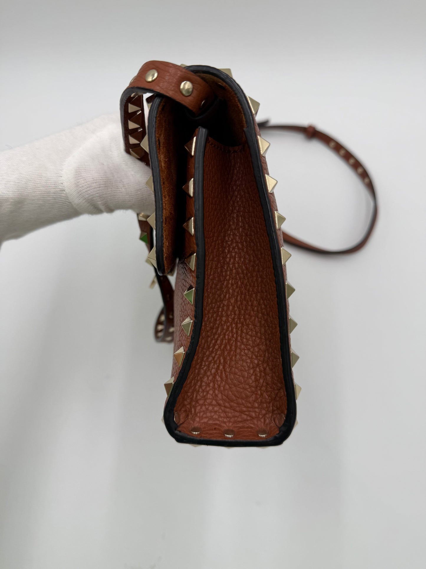 Valentino Garavani Borsa Rockstud a Tracolla Pelle Martellata Marrone - Pally Vintage Closet