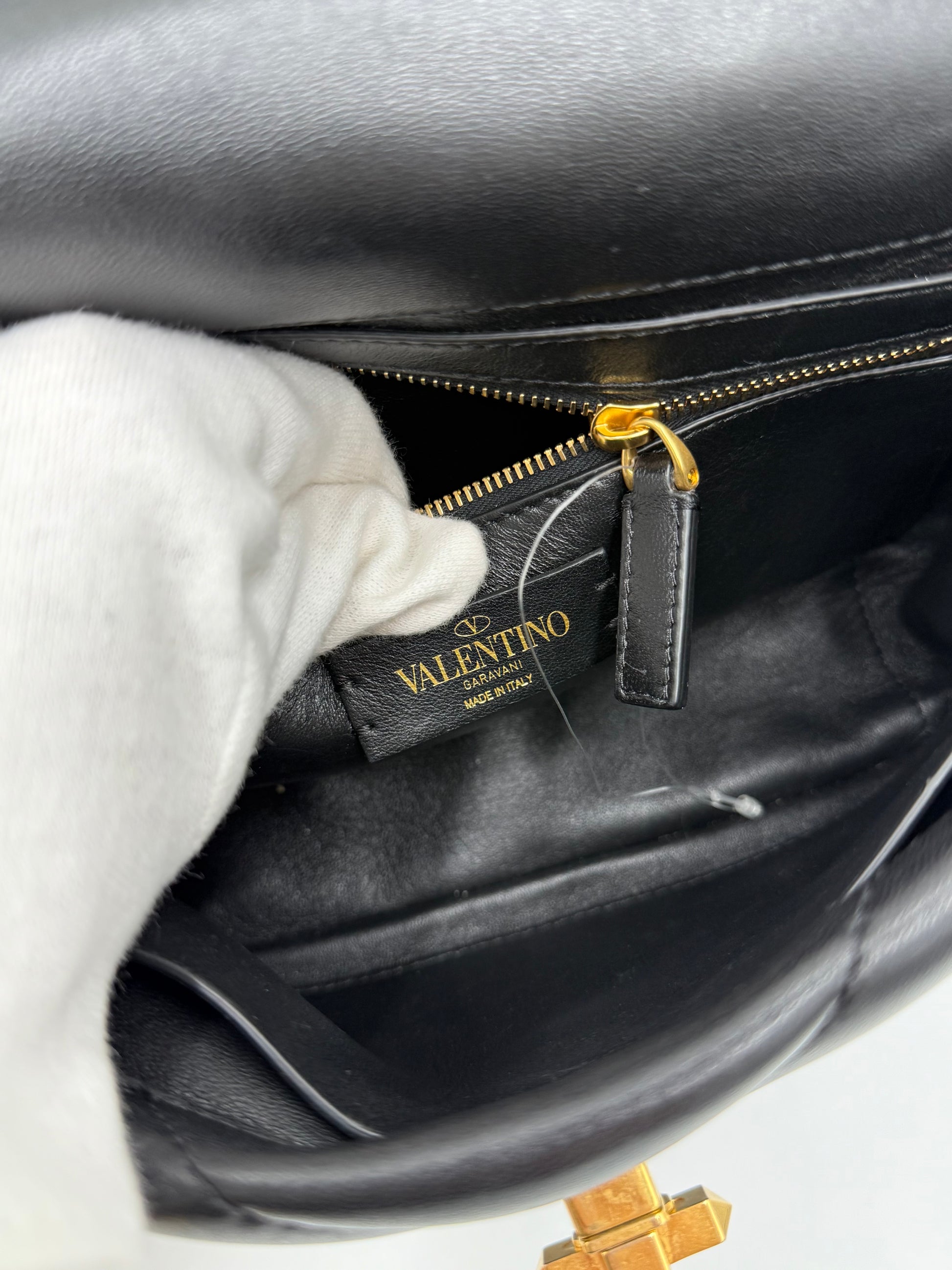 Valentino Garavani Borsa Roman Spike in Pelle Trapuntata Nera - Pally Vintage Closet