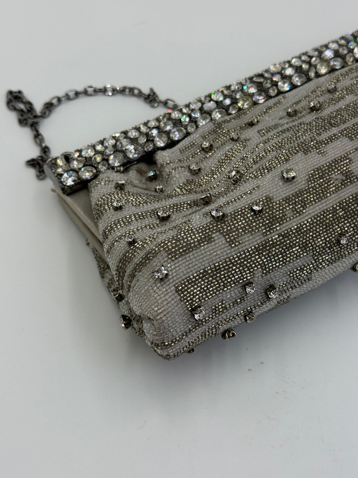 Valentino Garavani Clutch Gioiello da Sera Vintage con Perline Argento - Pally Vintage Closet