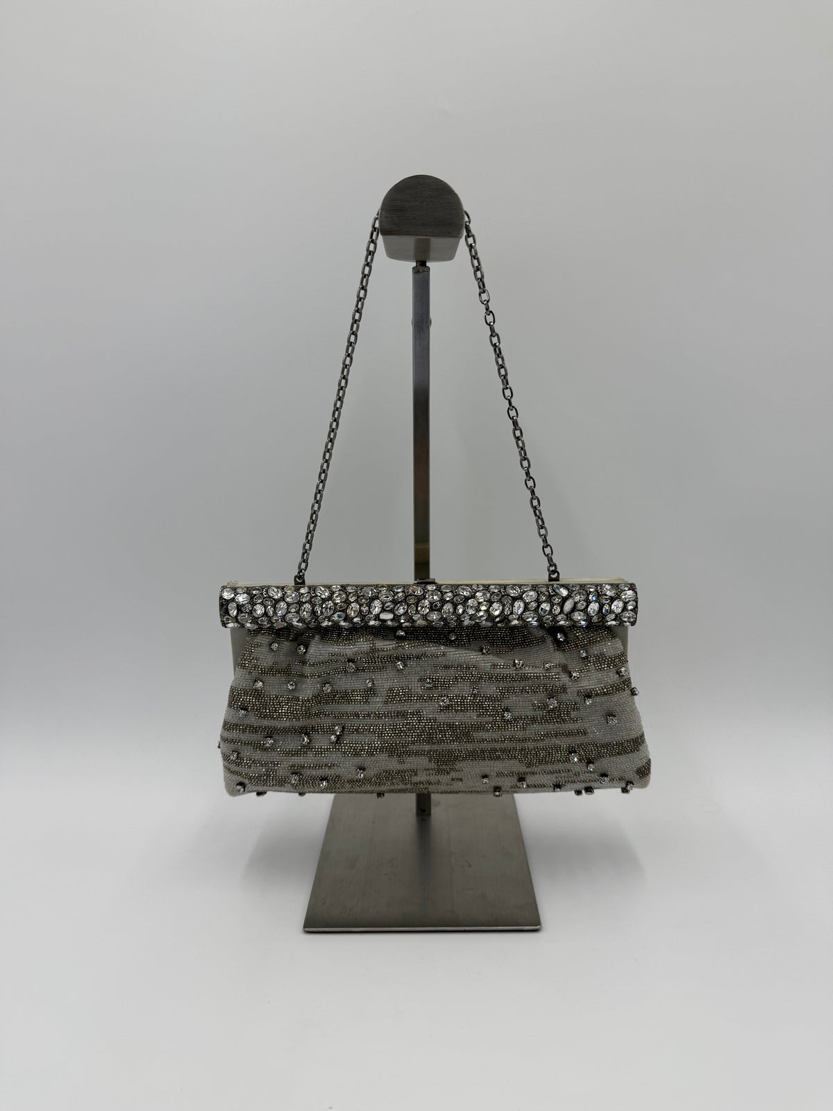 Valentino Garavani Clutch Gioiello da Sera Vintage con Perline Argento - Pally Vintage Closet
