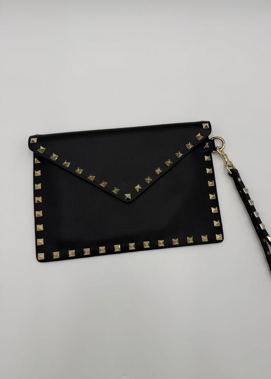 Valentino Garavani Clutch Rockstud Pelle Nera - Pally Vintage Closet