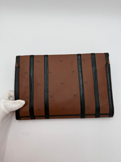 Valentino Garavani Clutch Vintage con Monogram V Marrone - Pally Vintage Closet