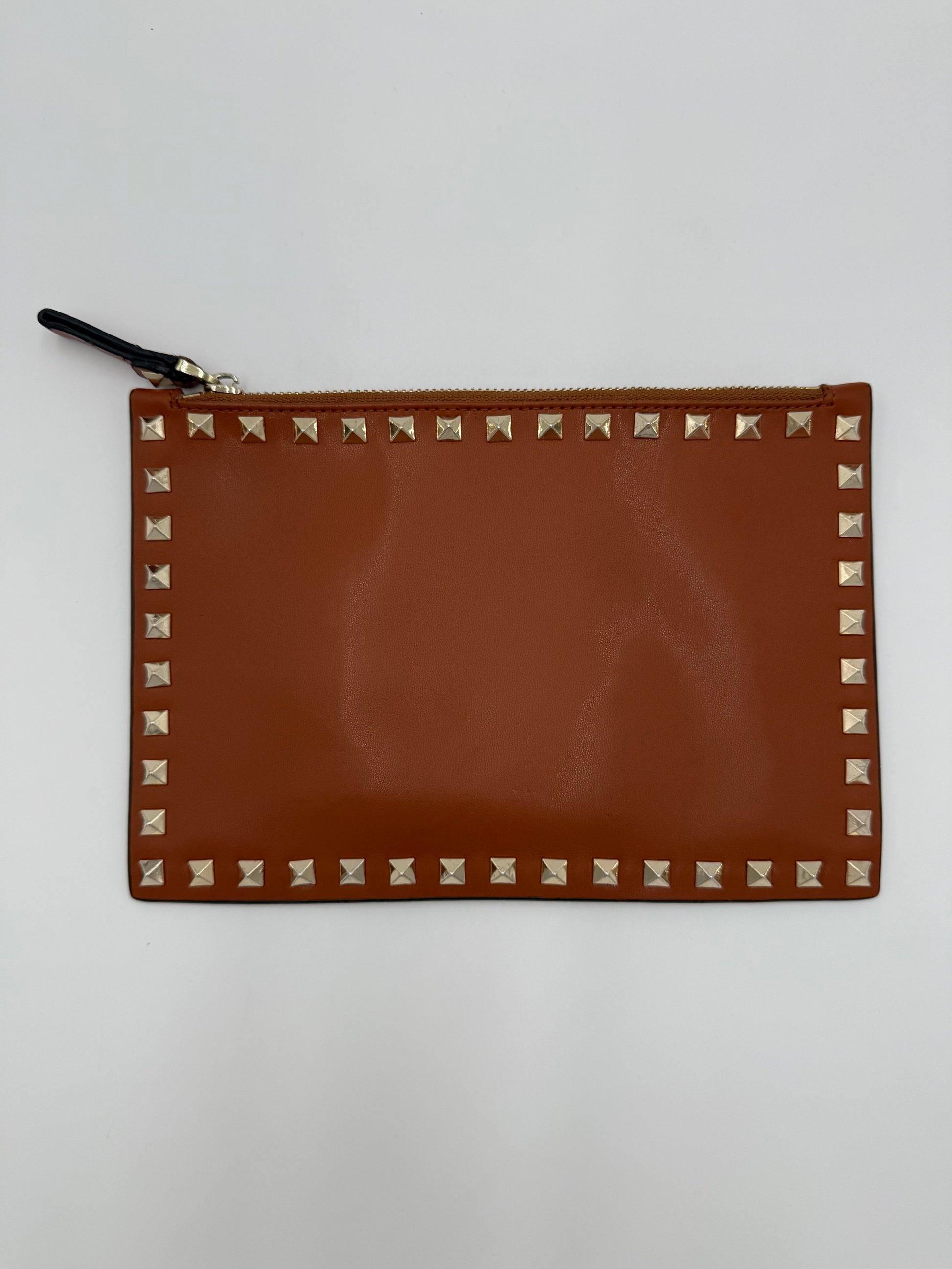 Valentino Garavani Pochette Rockstud in Pelle Arancione - Pally Vintage Closet