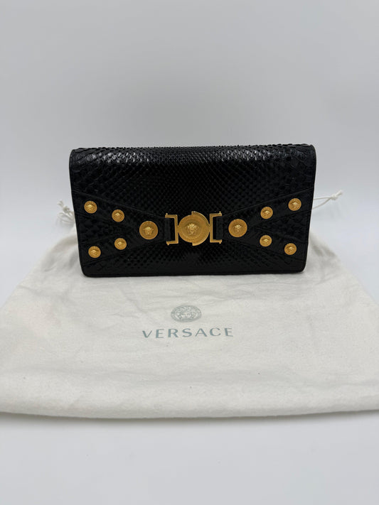 Versace-Borsa-a-Tracolla-Tribute-in-Pitone-Nero-e-Dettagli-Gold-70563876798788 - Pally Vintage Closet