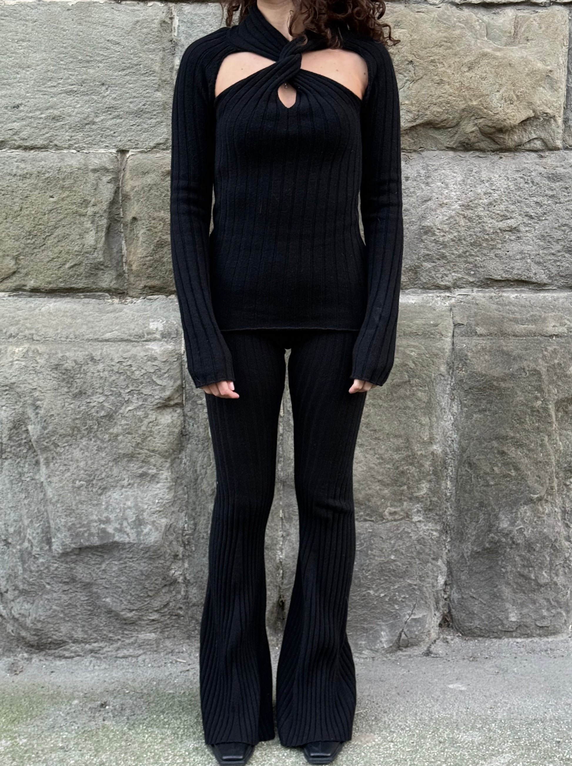 Versace Completo Ribbed in Maglia con Dettagli Cut-Out e Bottoni Medusa Nero - Pally Vintage Closet