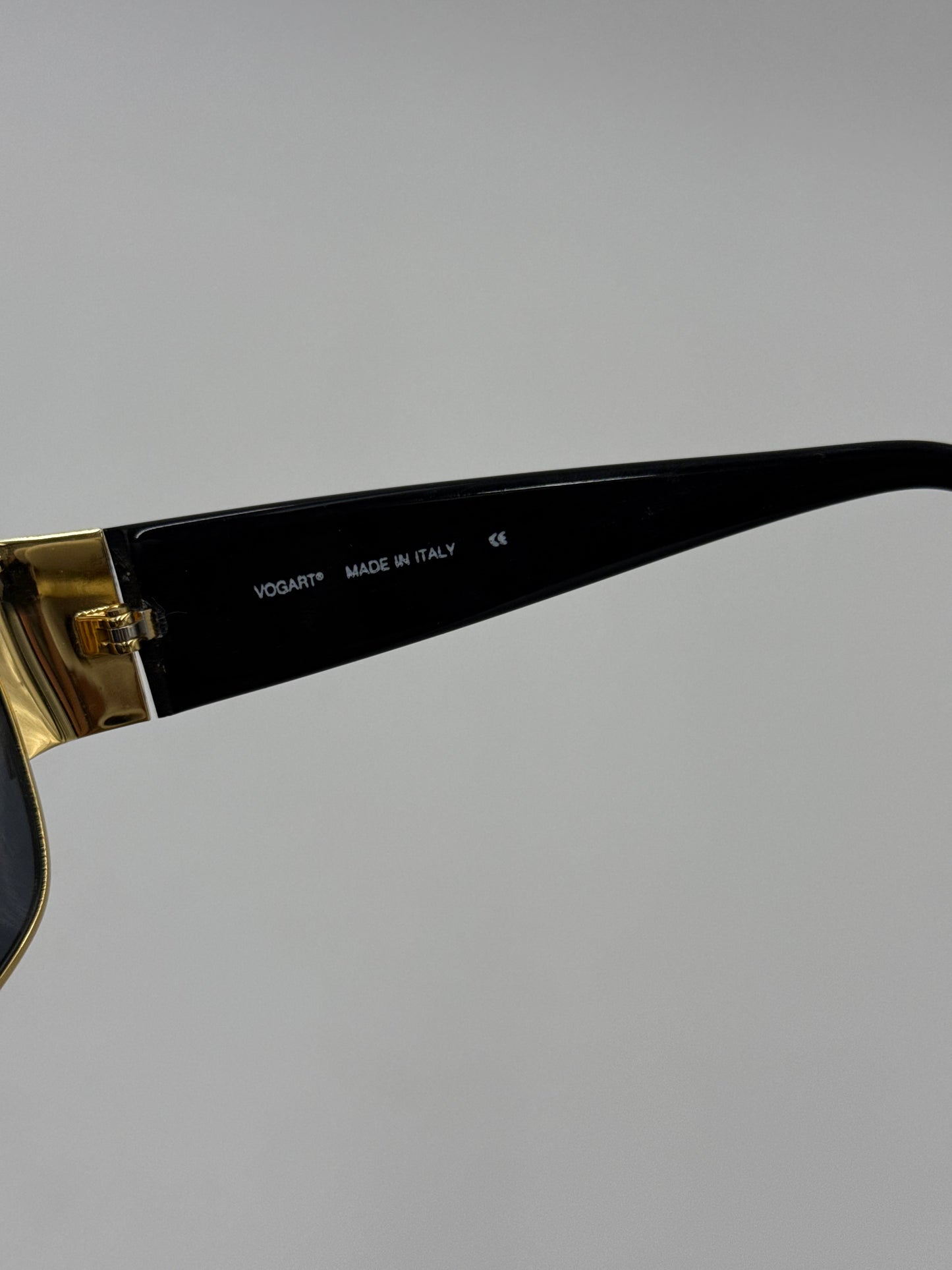 Vogart Occhiali da Sole Vintage Mod. 3511 Col. 103 Nero e Oro
