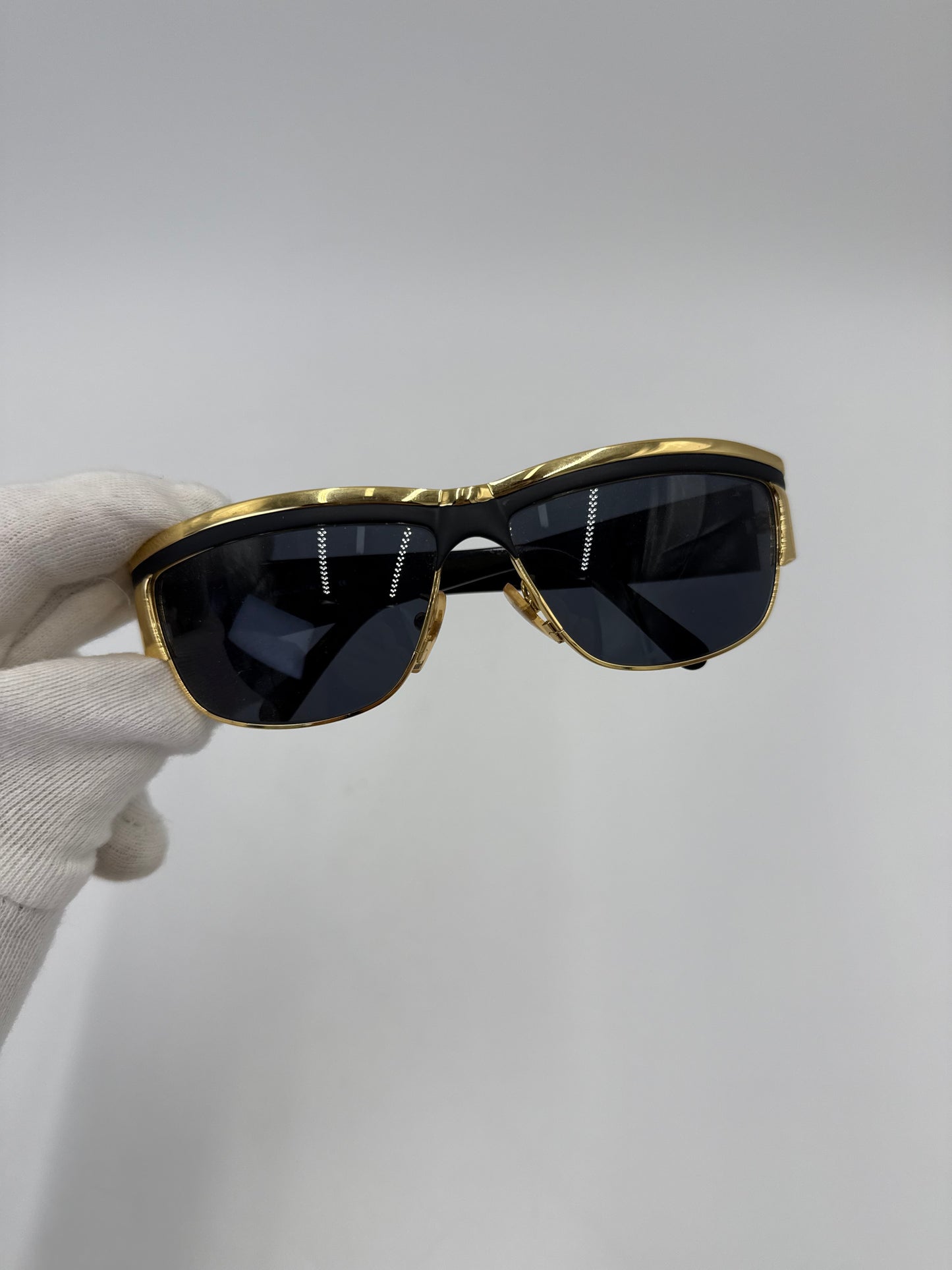 Vogart Occhiali da Sole Vintage Mod. 3511 Col. 103 Nero e Oro