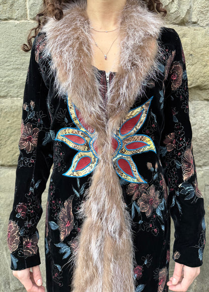 Voyage London Cappotto Vintage in Velluto e Pelliccia Nero - Pally Vintage Closet