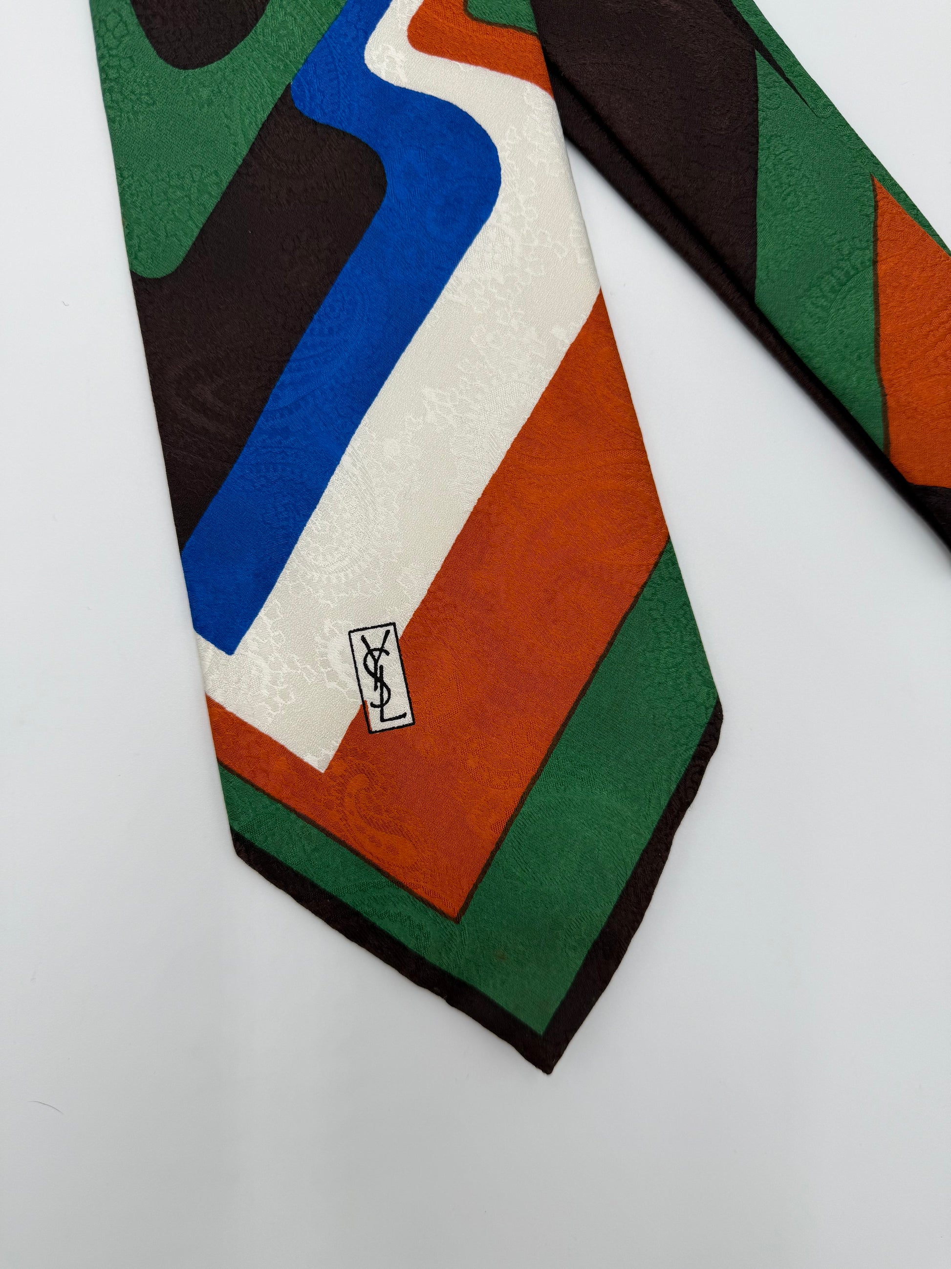 Yves Saint Laurent Cravatta in Seta Fantasia Geometrica e Paisley - Pally Vintage Closet
