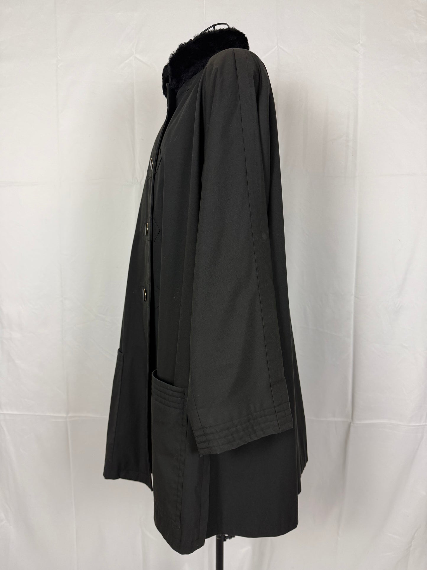 Yves Saint Laurent Fourrures Cappotto con Interno in Pelliccia Nero - Pally Vintage Closet