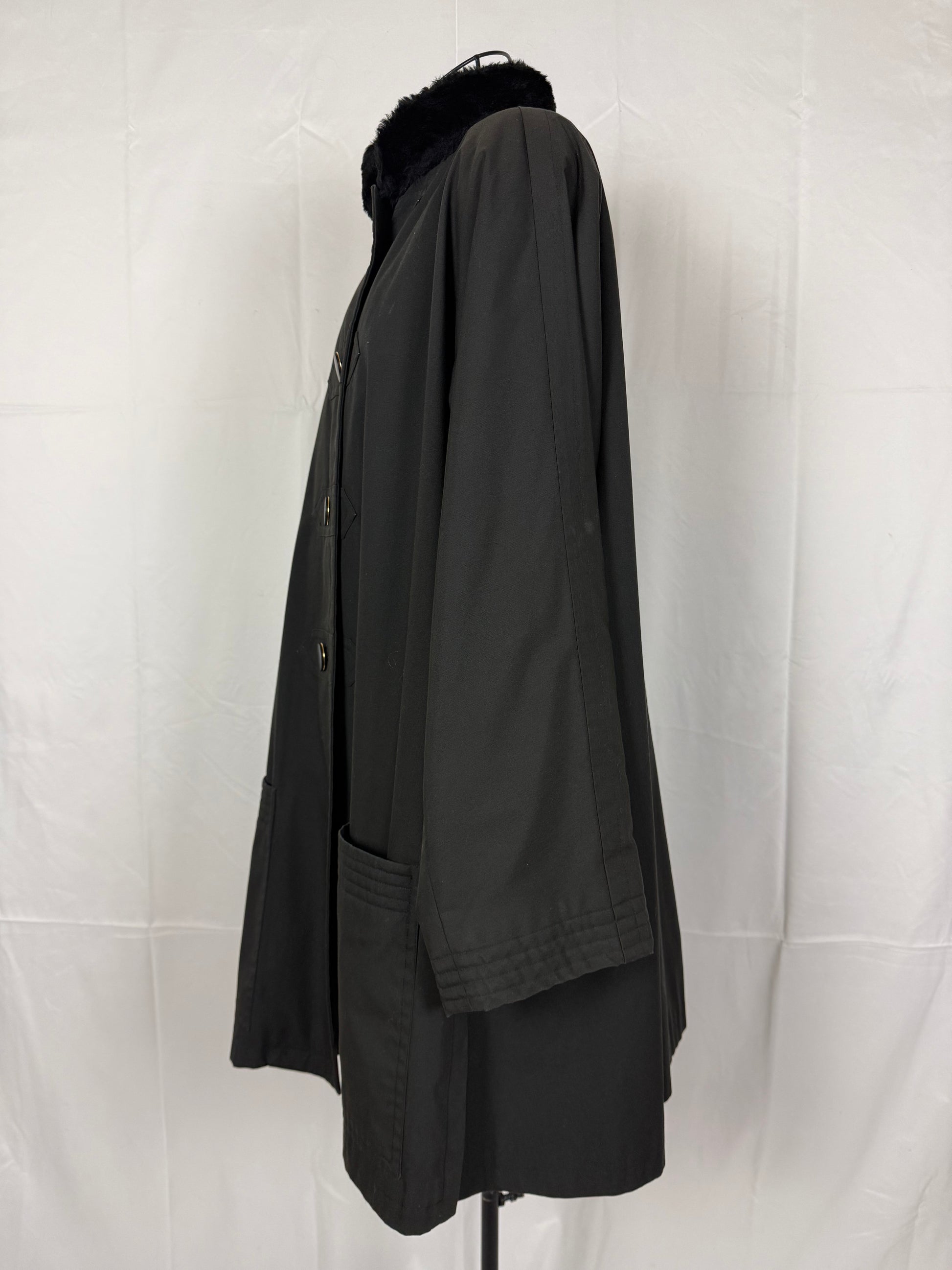 Yves Saint Laurent Fourrures Cappotto con Interno in Pelliccia Nero - Pally Vintage Closet