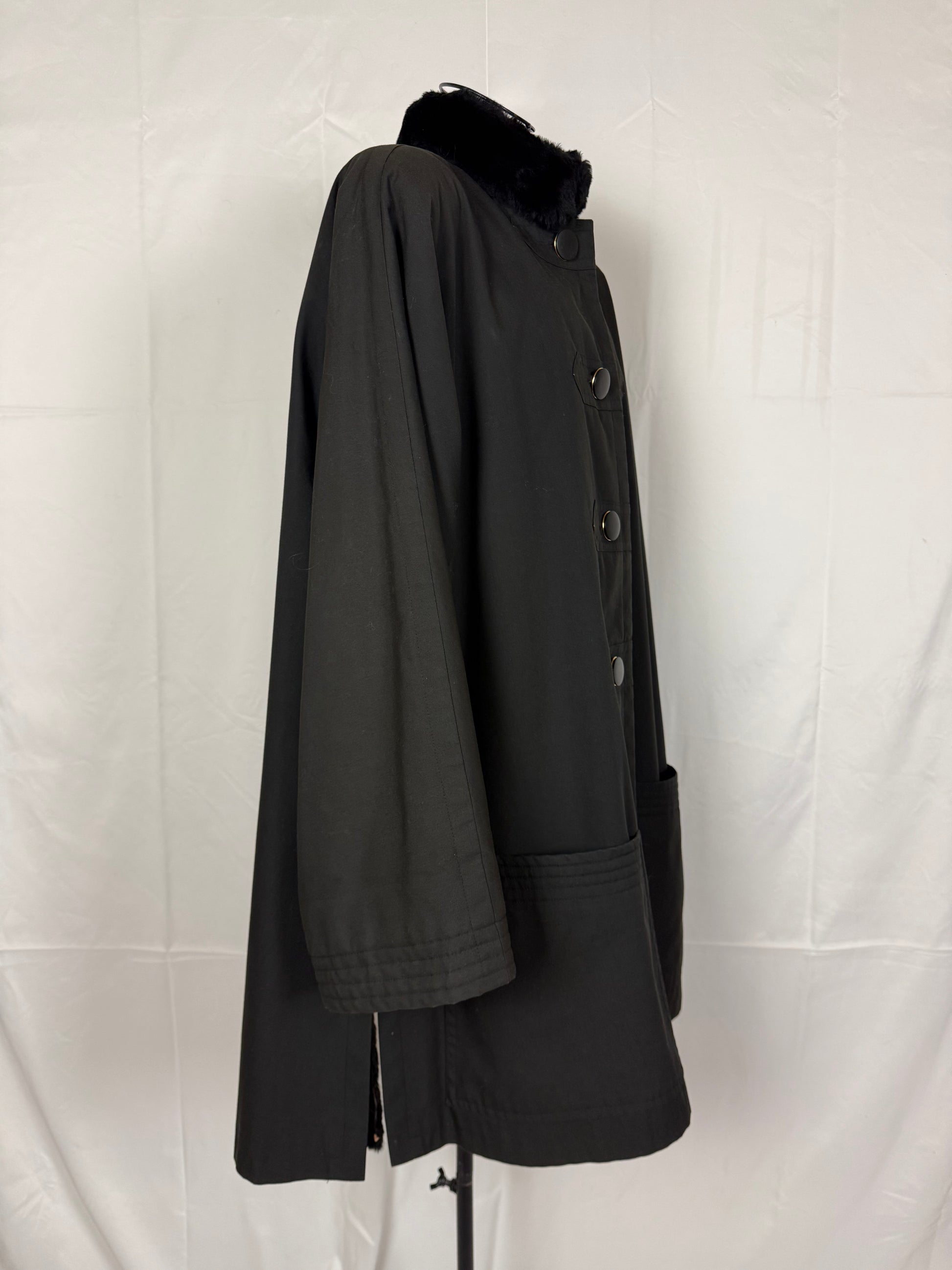 Yves Saint Laurent Fourrures Cappotto con Interno in Pelliccia Nero - Pally Vintage Closet