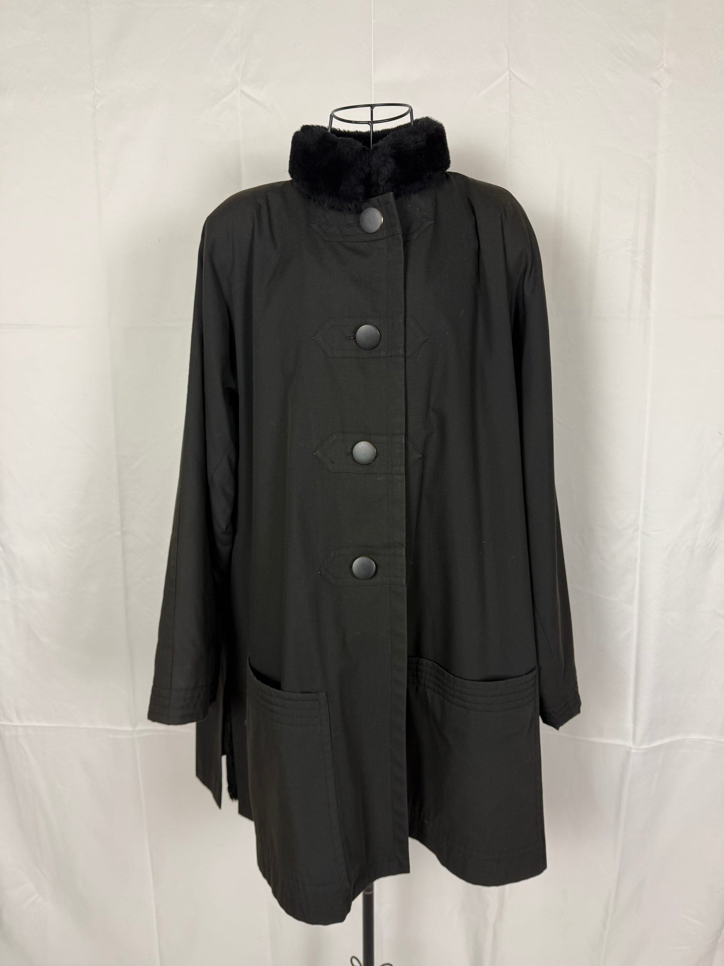Yves Saint Laurent Fourrures Cappotto con Interno in Pelliccia Nero - Pally Vintage Closet
