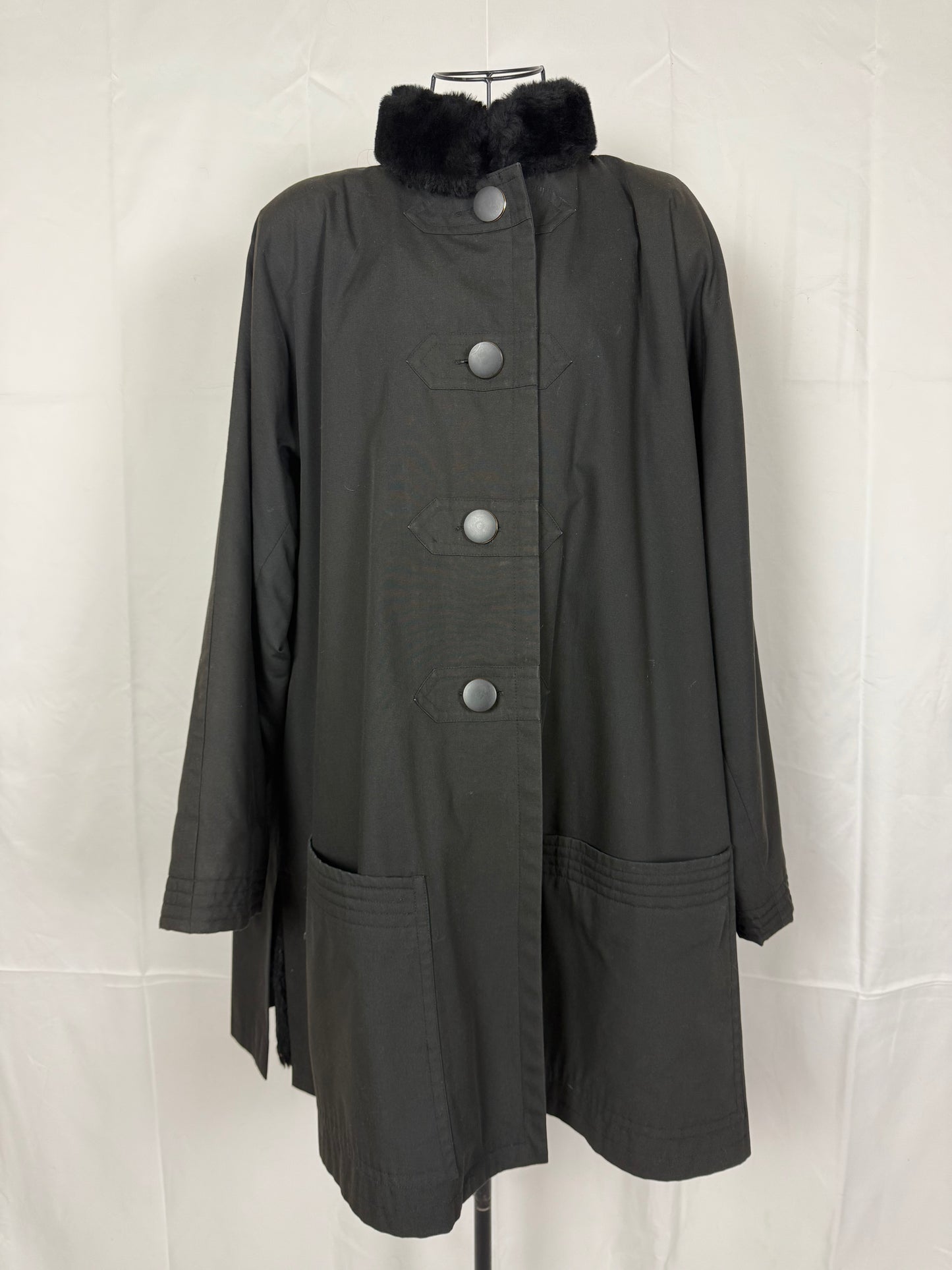 Yves Saint Laurent Fourrures Cappotto con Interno in Pelliccia Nero - Pally Vintage Closet