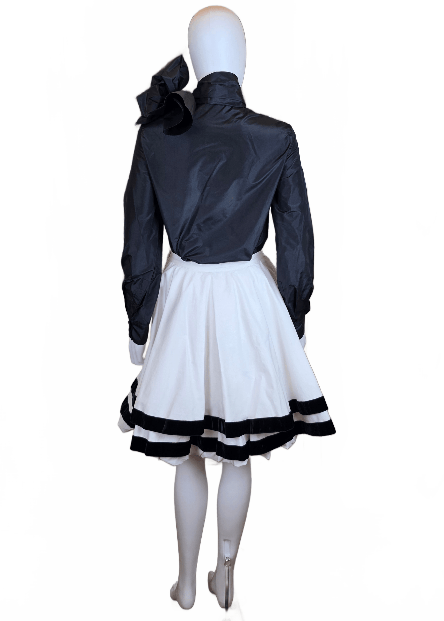 Yves Saint Laurent Rive Gauche Set&nbsp; Camicia Nera e Gonna a Ruota Bicolore - Pally Vintage Closet
