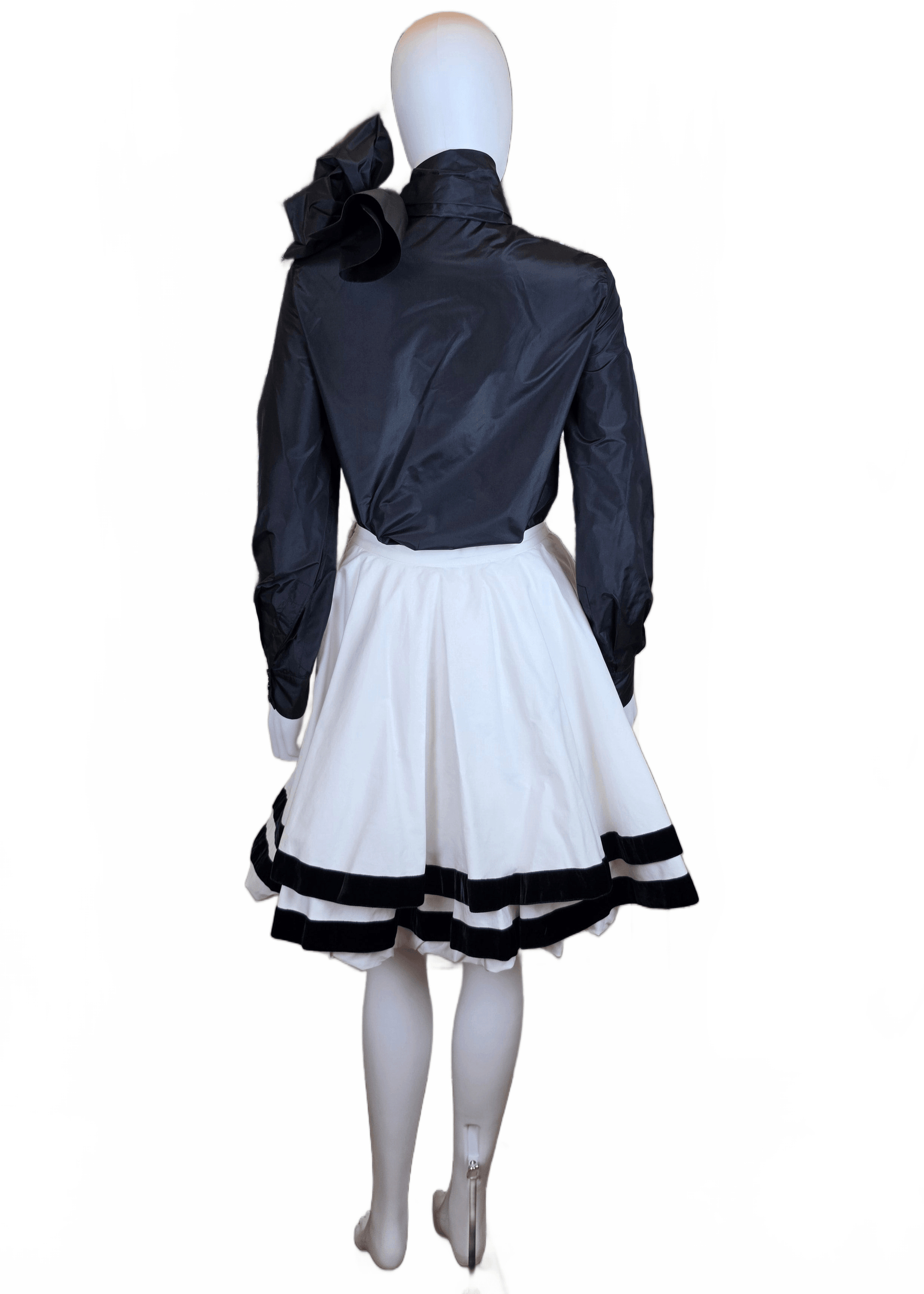 Yves Saint Laurent Rive Gauche Set&nbsp; Camicia Nera e Gonna a Ruota Bicolore - Pally Vintage Closet