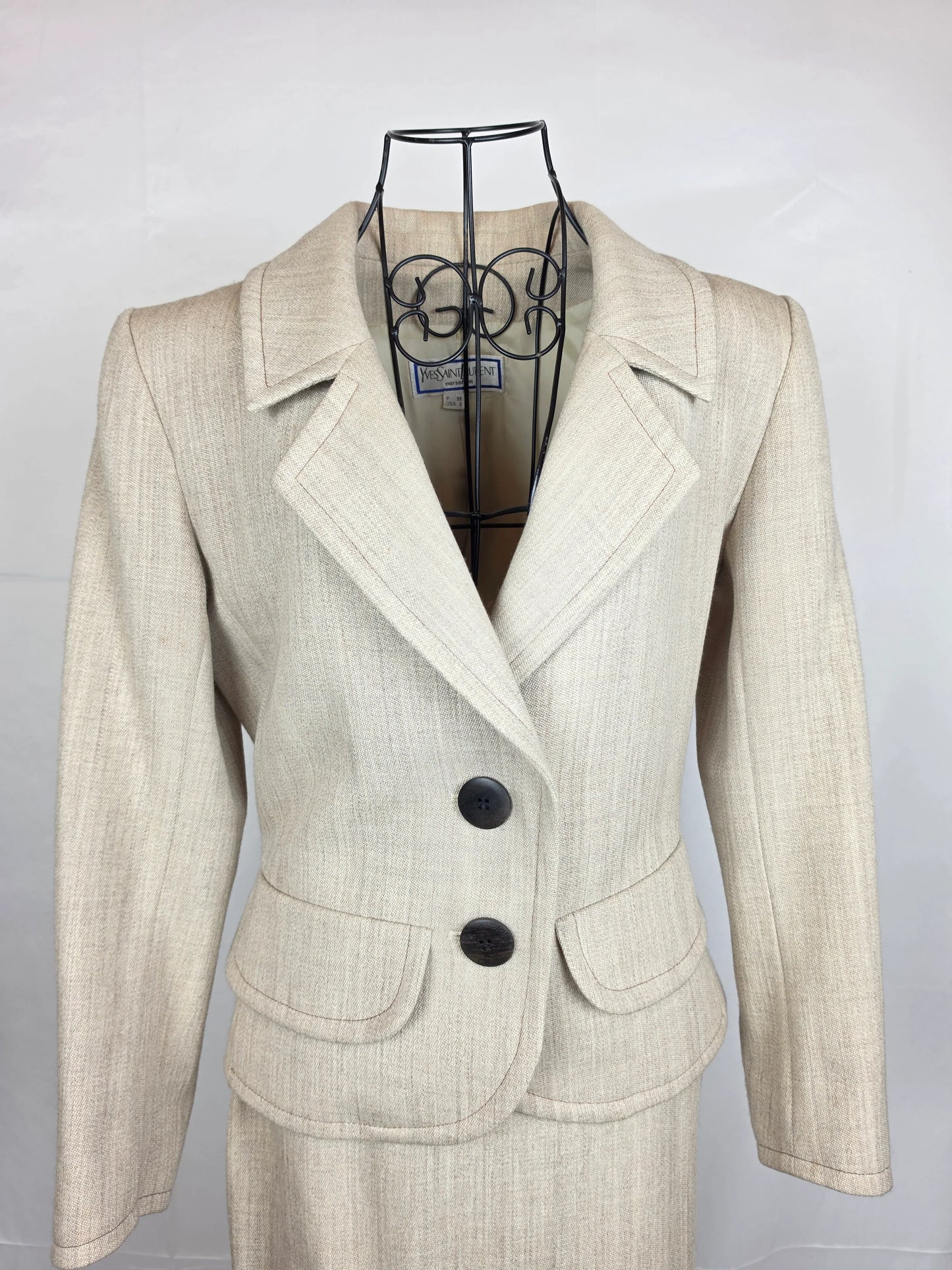 5C220A71-7A71-4702-987E-B48C8F6EED8C - Pally Vintage Closet