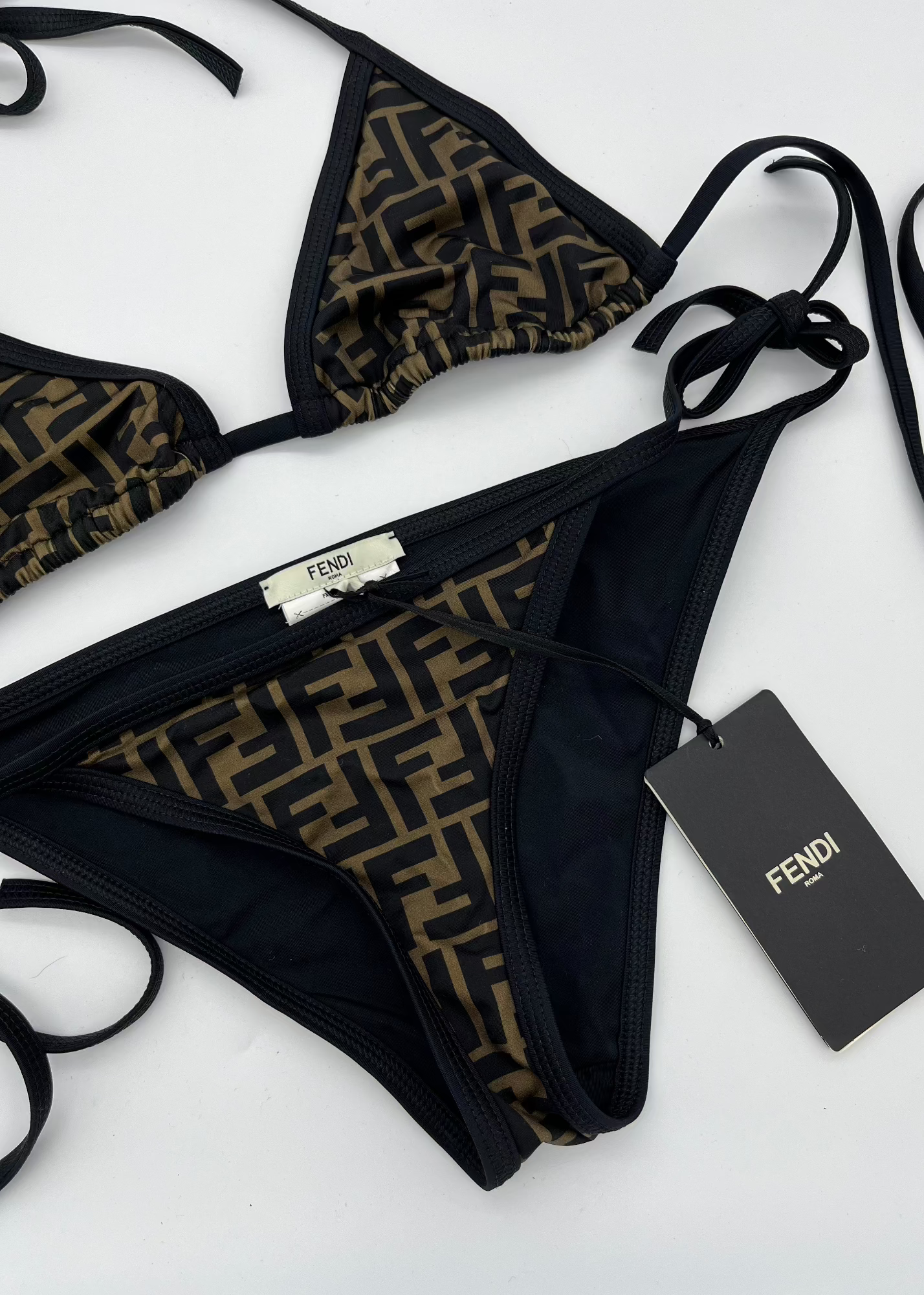 Bikini Fendi nero logo