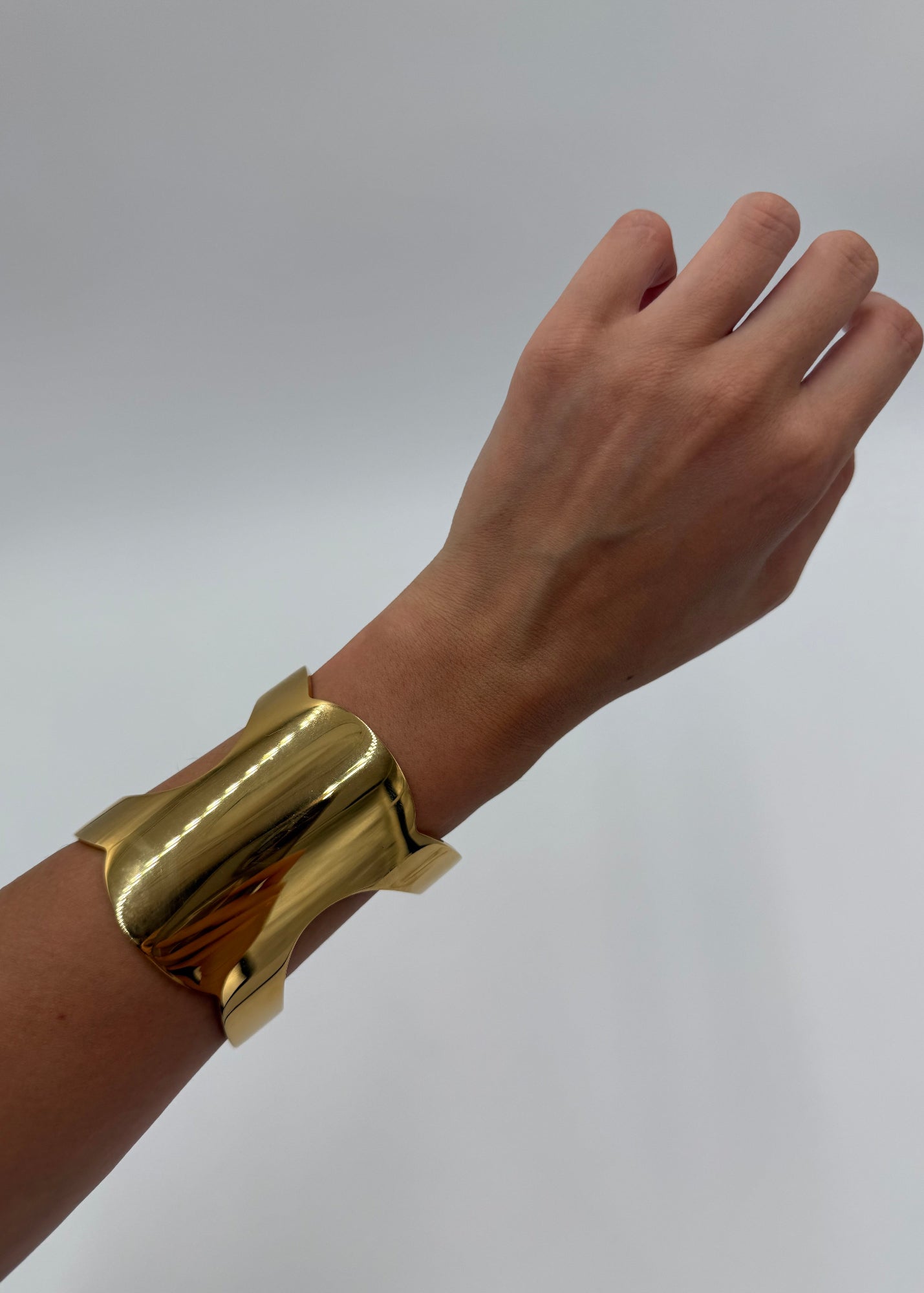 Celine Bracciale Triomphe Rigido Oro