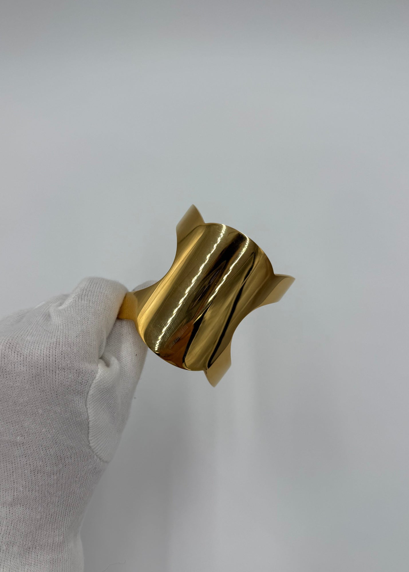 Celine Bracciale Triomphe Rigido Oro