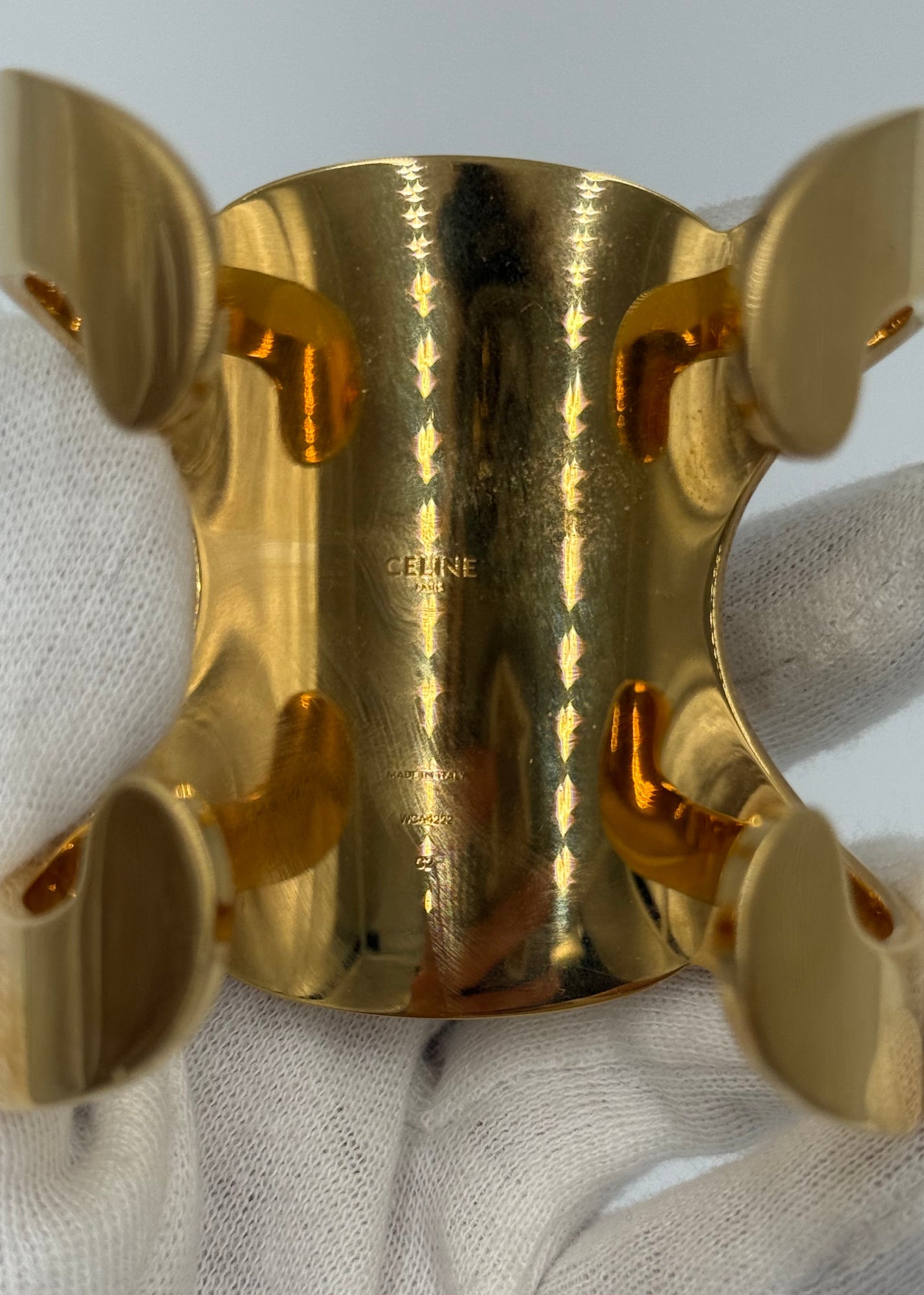 Celine Bracciale Triomphe Rigido Oro