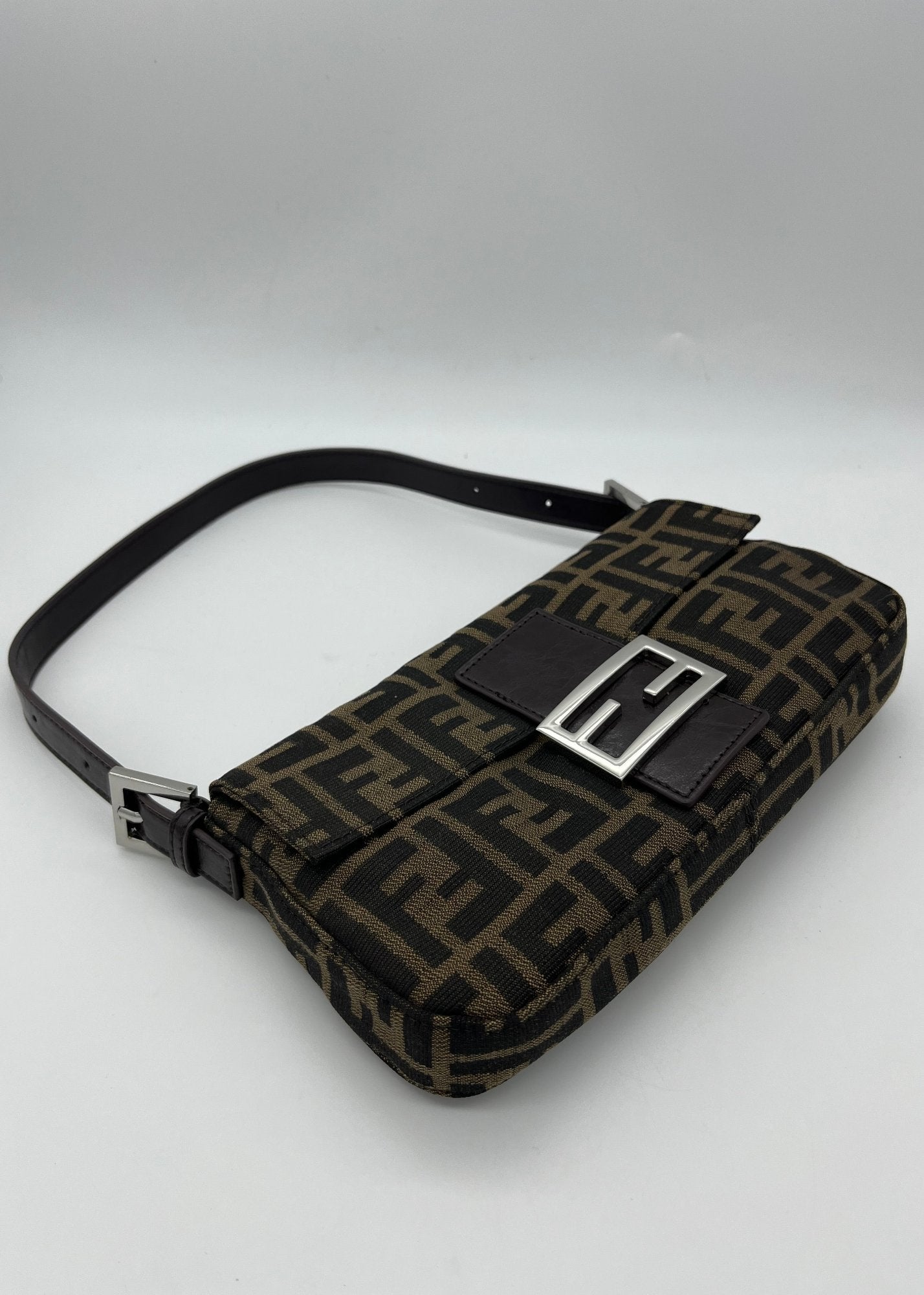 Fendi Borsa Baguette Zucca Vintage Marrone