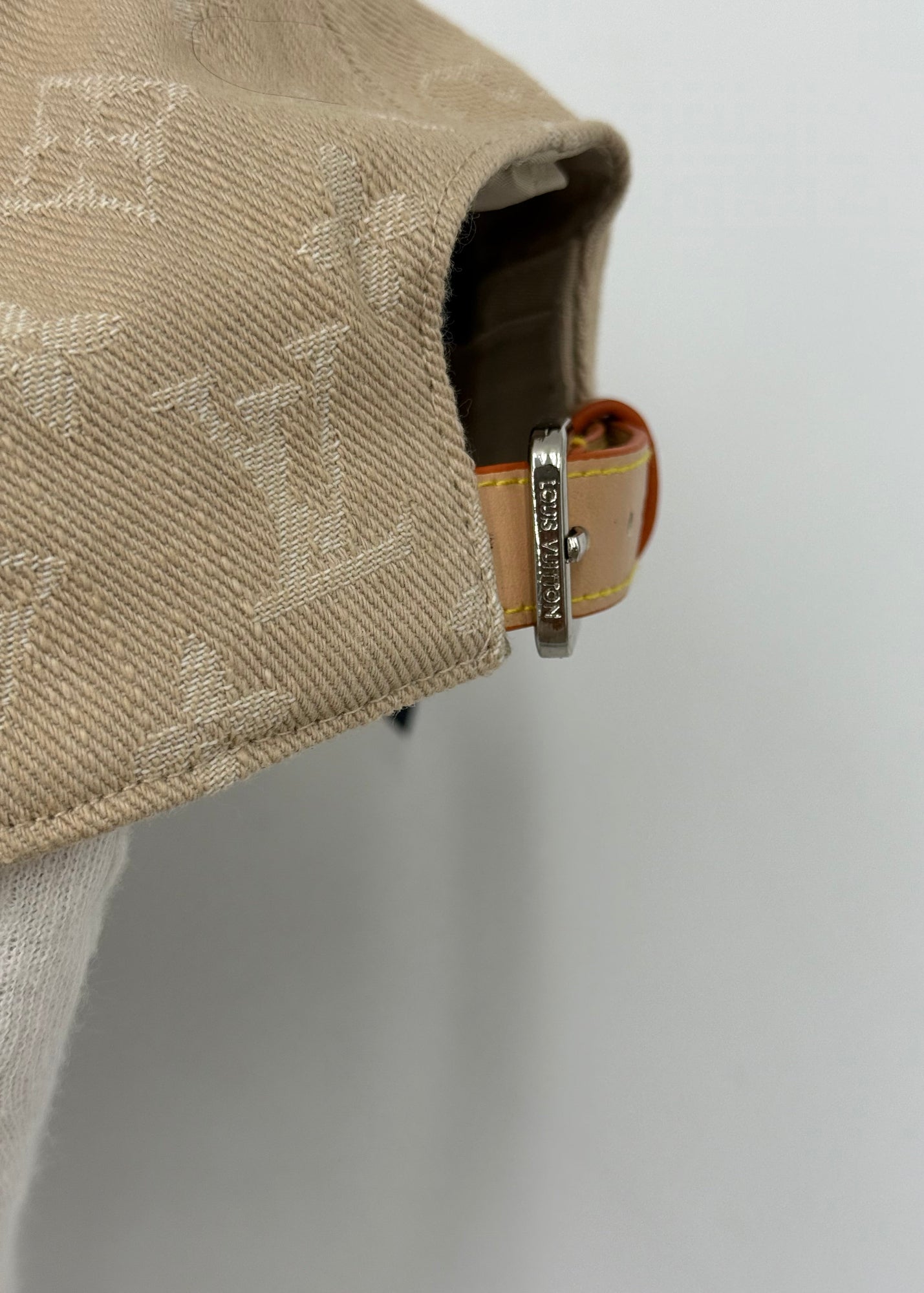 Louis Vuitton Cappello Monogram Denim Beige