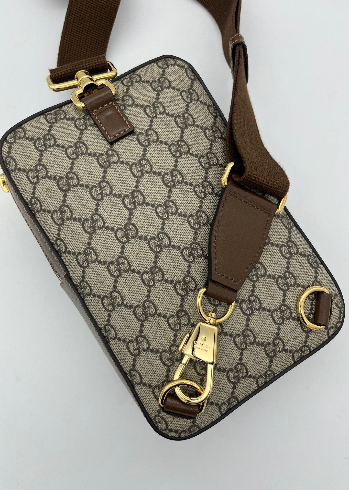 Gucci Marsupio Verticale GG con Tracolla Marrone