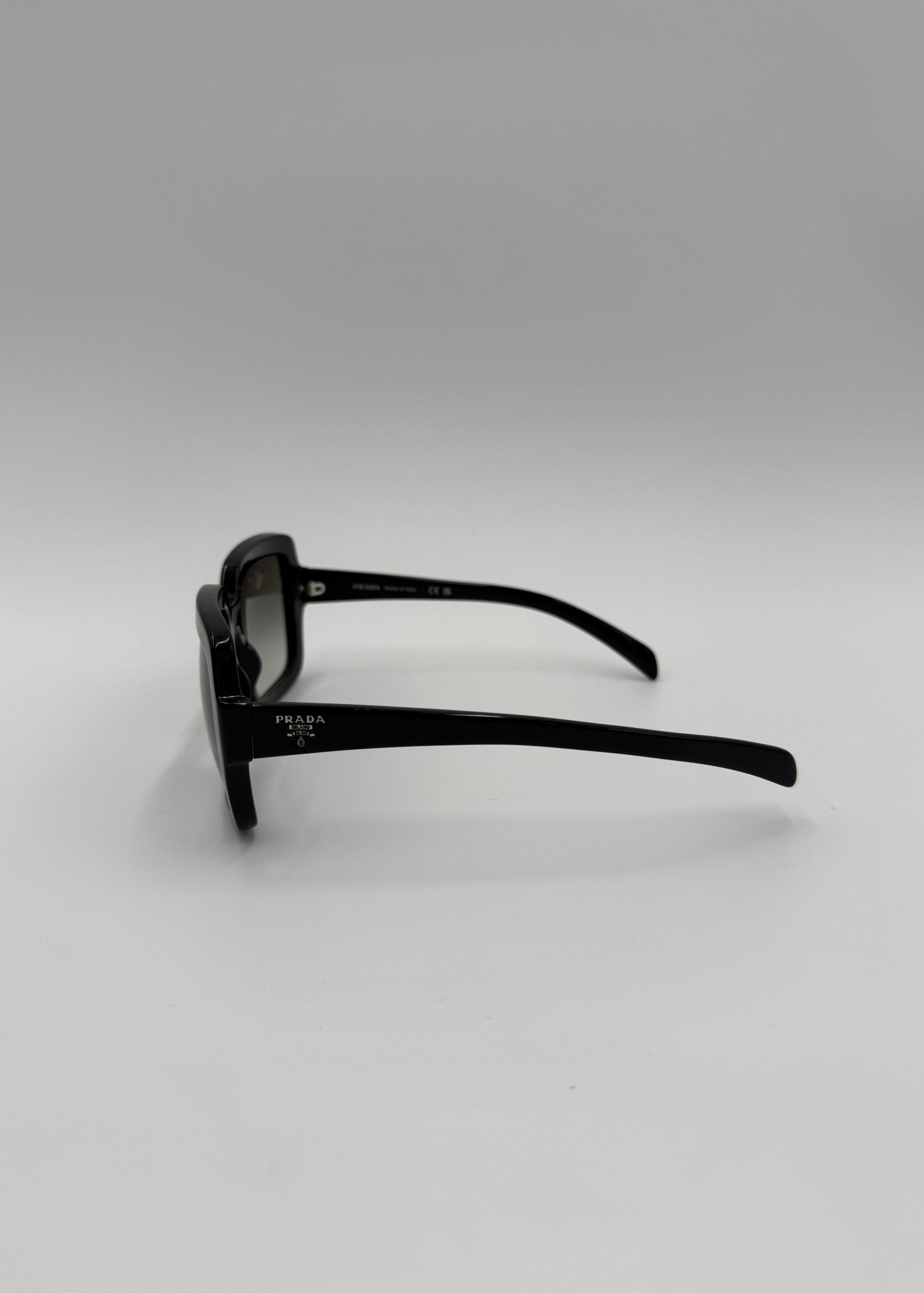 Prada Occhiali da Sole Oversize Squadrati Neri