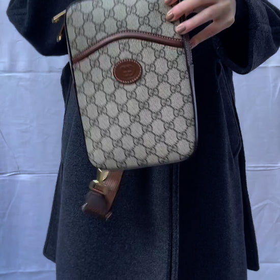 Gucci Marsupio Verticale GG con Tracolla Marrone