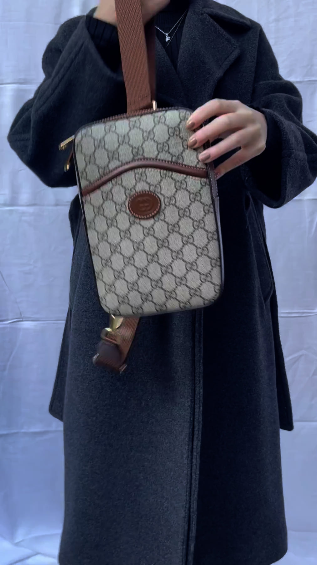 Gucci Marsupio Verticale GG con Tracolla Marrone