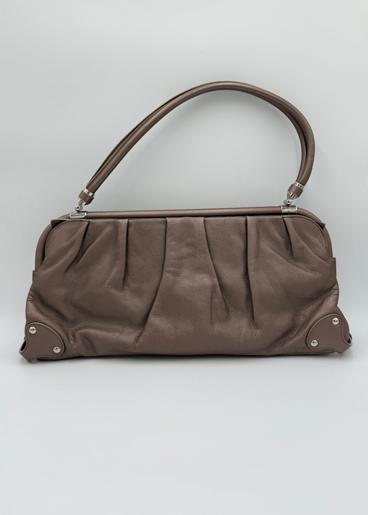 Salvatore Ferragamo Borsa a Spalla in Pelle Taupe Metallizzata Grande